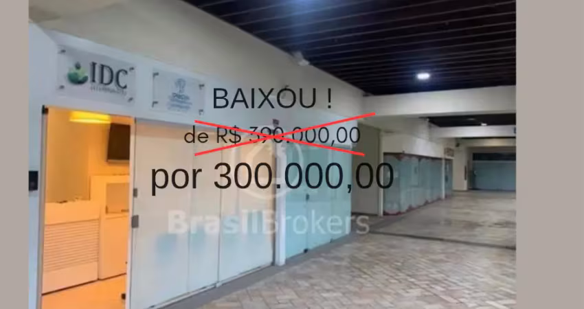 Clínica Pronta e Equipada