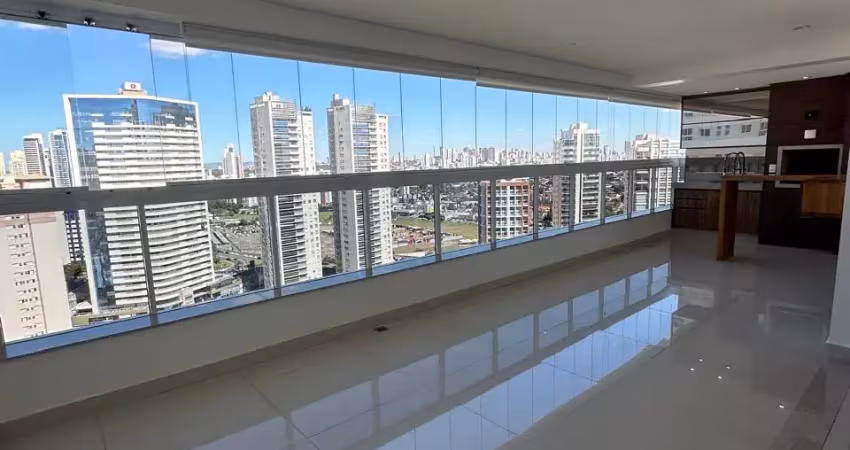More em um apt 4 suites em  frente ao parque flamboyant