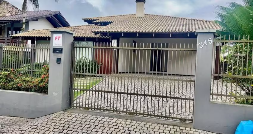 Casa com 5 quartos à venda no Saguaçu, Joinville 