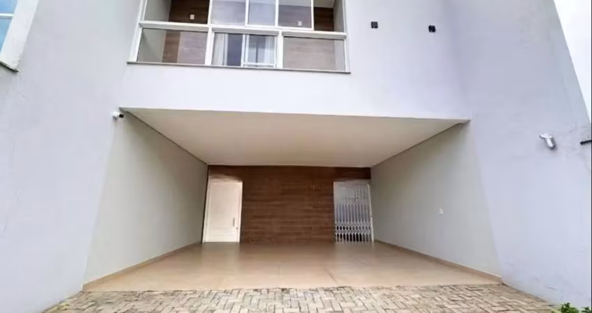 Sobrado geminado no costa e silva com 3 quartos para venda, 198 m²