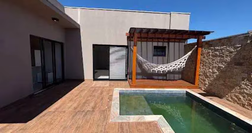 Casa com 3 suítes à venda, 180 m² por R$ 1.700.000 - Estância dos Ipês - Uberaba/MG