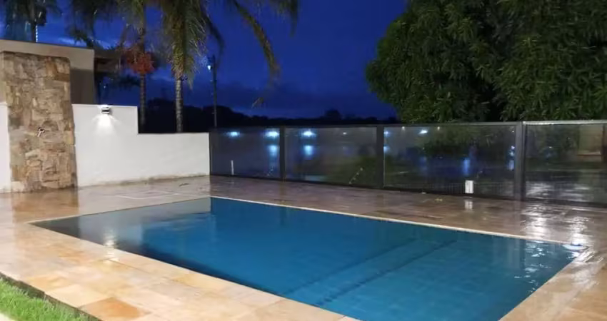 Linda casa à venda no residencial lago do jockey, com 3 suítes em uberaba, mg