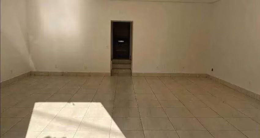 Sobrado para alugar, 135 m² por r$ 2.500,00/mês - centro - uberaba/mg