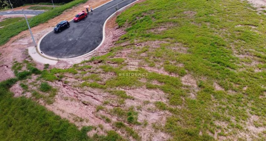 Terreno com 303m no condomínio Reserva do Valle 1, Volta Redonda