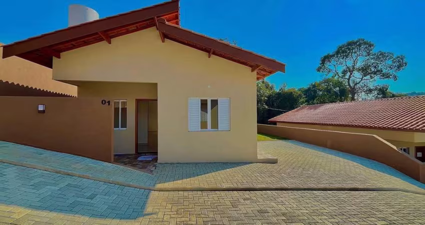 Casa para Venda em Atibaia, Ribeirão dos Porcos, 2 dormitórios, 2 suítes, 3 banheiros, 2 vagas
