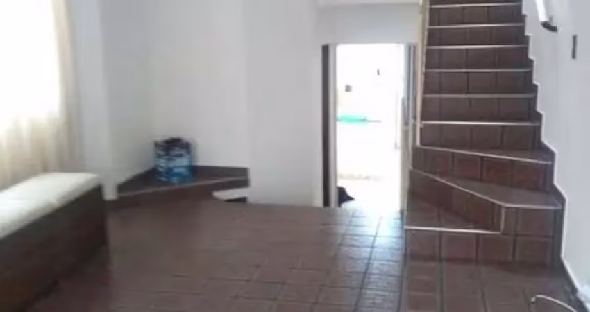Excelente Sobrado na Vila Dom Pedro I.