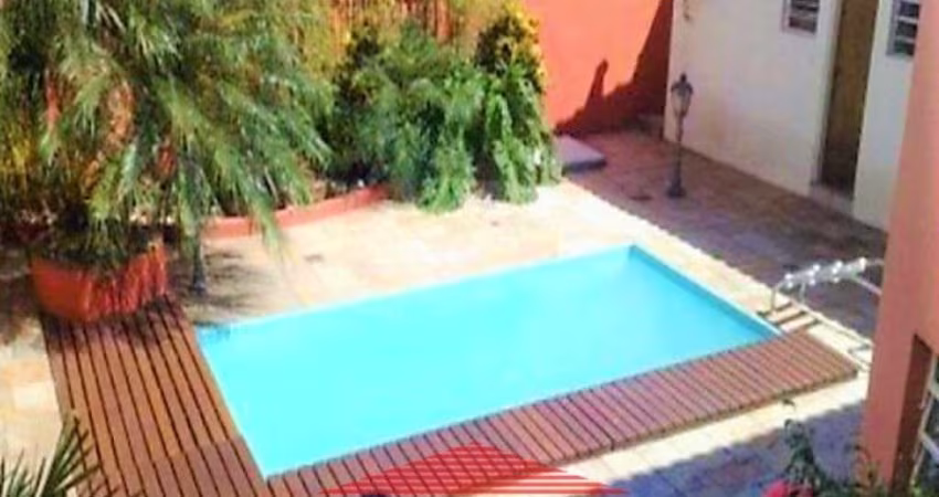 BELA CASA COM PISCINA NO JARDIM PAULISTA