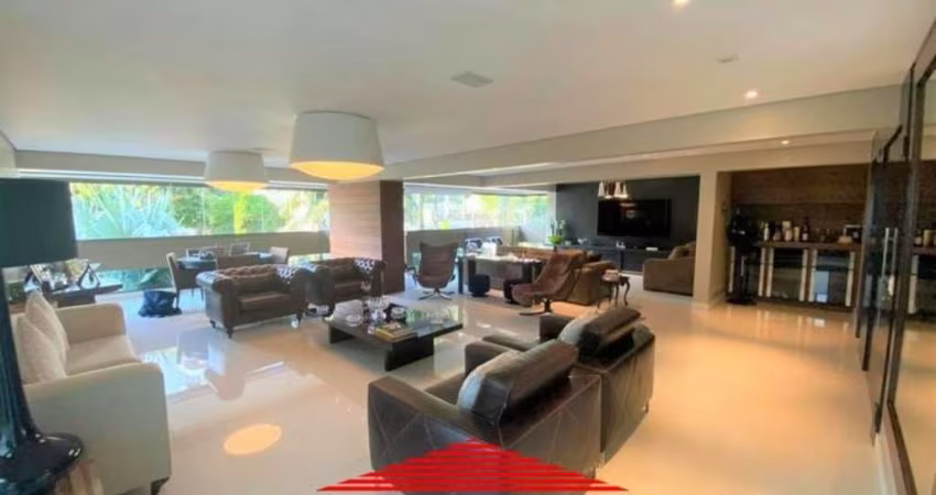 Apartamento próximo ao shopping Plaza Sul.