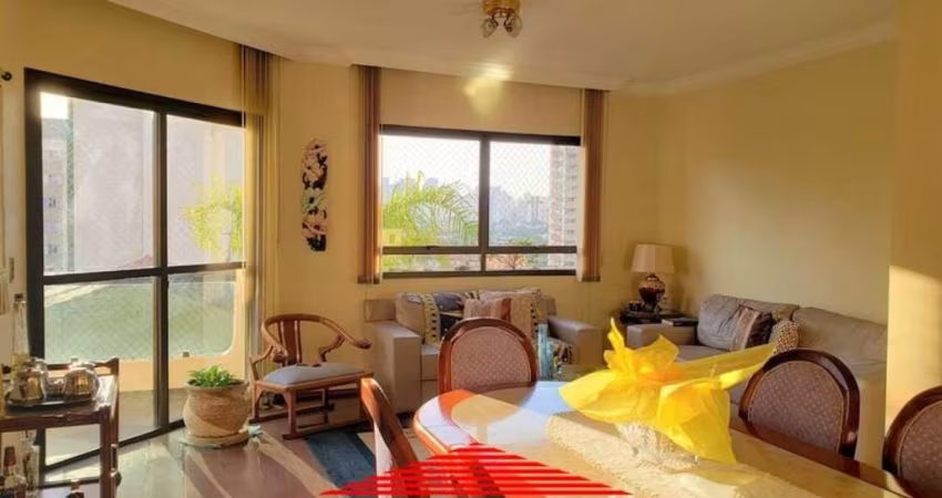 Excelente Apartamento na Vila Gumercindo.