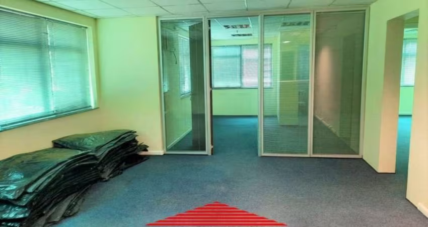 Sala Comercial, Próximo ao metrô Saúde.