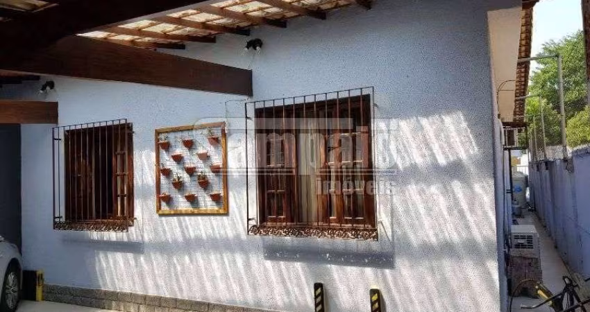 Casa com 2 quartos à venda na Rua Costa Nunes, Campo Grande, Rio de Janeiro