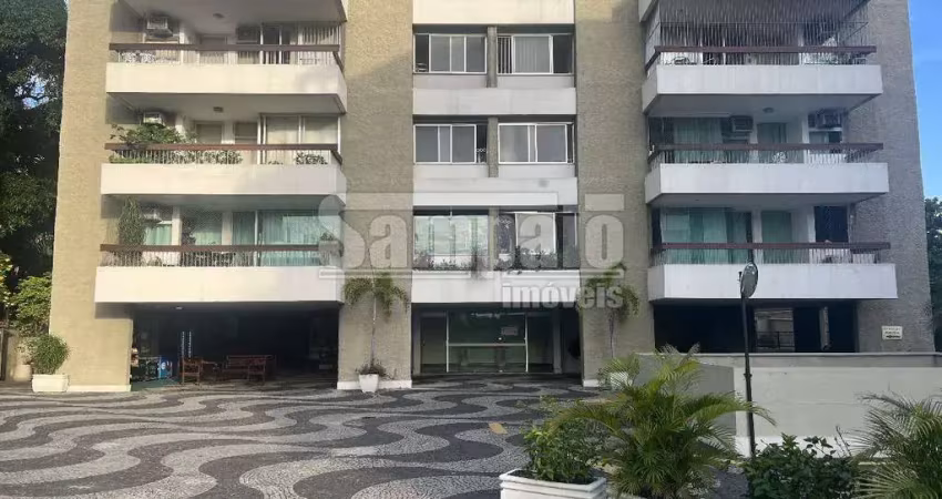 Apartamento de 3 quartos no condomínio bella torre, com 175m²
