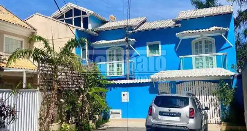 Excelente casa duplex de 4 quartos no condomínio benvindo de novais, em vargem pequena