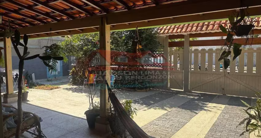 Casa térrea- porto novo- caraguatatuba- 02 dormitórios- terreno com 500m²