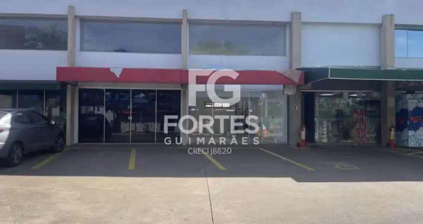 Loja em posto de combustíveis, 80,00 m² de área útil no independência
