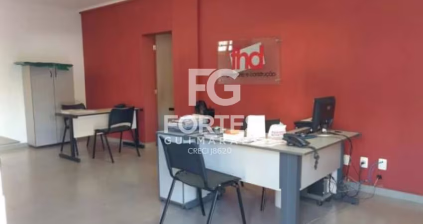 Sala Comercial com 47 m² com excelente localização no Bairro  Vila Seixas!
