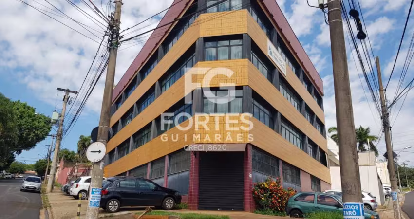 Imóvel comercial, 1.890,00 m² de construção, Jardim América