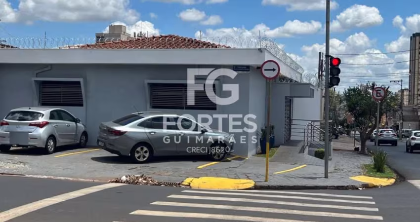 Ponto comercial na Vila Seixas, 203,99 m² de construção