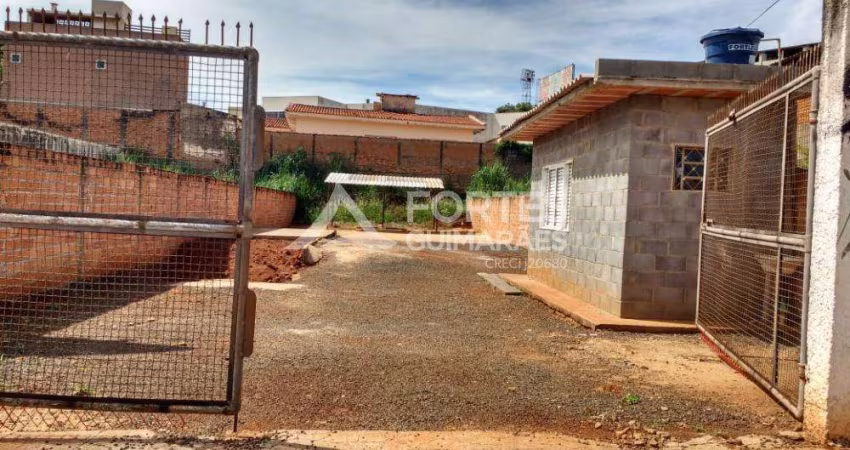 Terreno Comercial Com Área Para Escritórios 430 m²