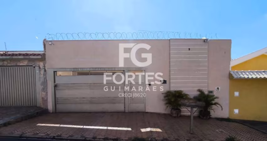 Casa Térrea 180m² com 3 quartos sendo 1 suíte, com armários e ares condicionados, próximo do colégio Sesi e Novo Shopping;