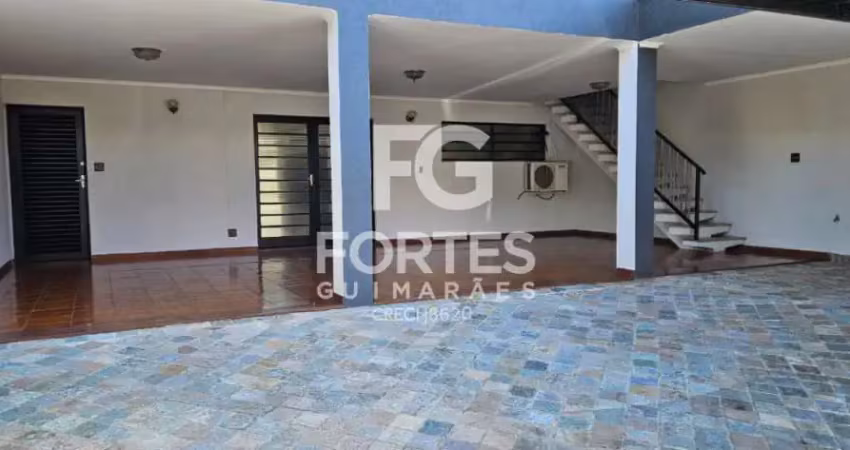 Casa mista com 3 quartos de 261 m² de área construída no bairro jardim palma travassos!