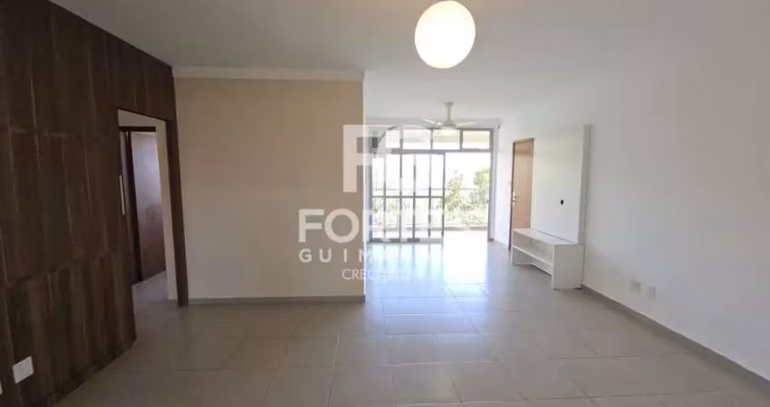 Apartamento 96m² sendo 2 quartos com armários, ares condicionados e 1 com ventilador de teto, de frente a praça camões e ao lado do hospital nova bene;