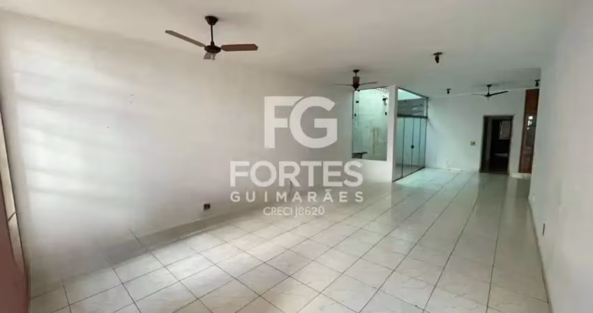 Casa residencial e comercial para locação de 3 quartos sendo, 1 suíte com 193m² de área construída no bairro jardim california!