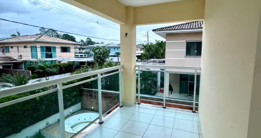 Alugo casa no condomínio Oásis 3 suítes!
