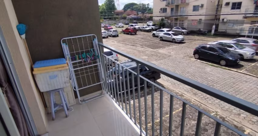 Alugo apartamento de 2 quartos com suíte, primeiro andar nascente no Itaoca, 300m do parque Vila Maguari
