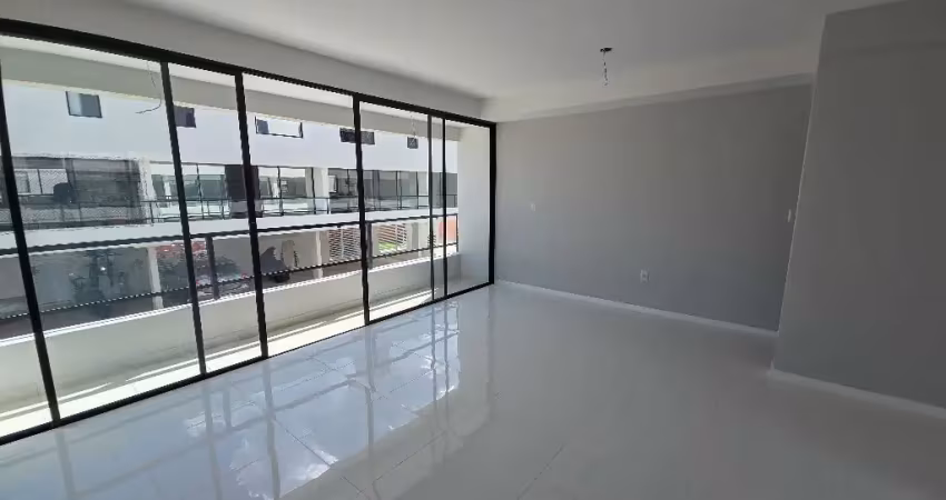 Alugo belíssima casa com 2 suítes em condomínio fechado no vila varada, primeira moradia
