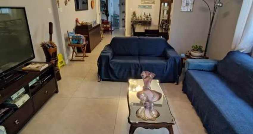 Casa para Venda em São Paulo, Aclimação, 3 dormitórios, 1 suíte, 5 banheiros, 3 vagas
