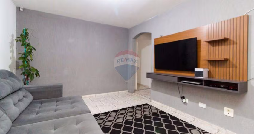 Casa, 2 quartos com churrasqueira Bairro Ina