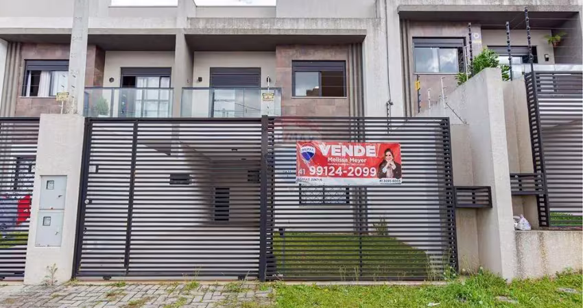 Sobrado boqueirão ótima localização, 3 quartos, 1 suíte com espaço gourmet