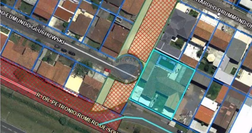 Terreno 986 m2 - ZR3 - Bairro Cajuru