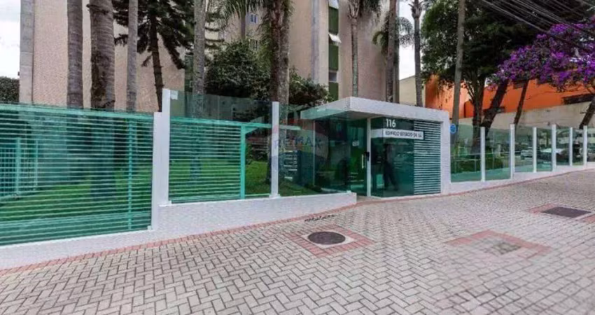 Apartamento agua verde, avalia permuta em ótima localização, amplo 3 quartos e 1 suite.