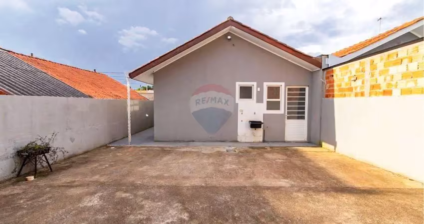 Casa de alvenaria averbada, com amplo quintal,  bairro estados, fazenda rio grande /pr