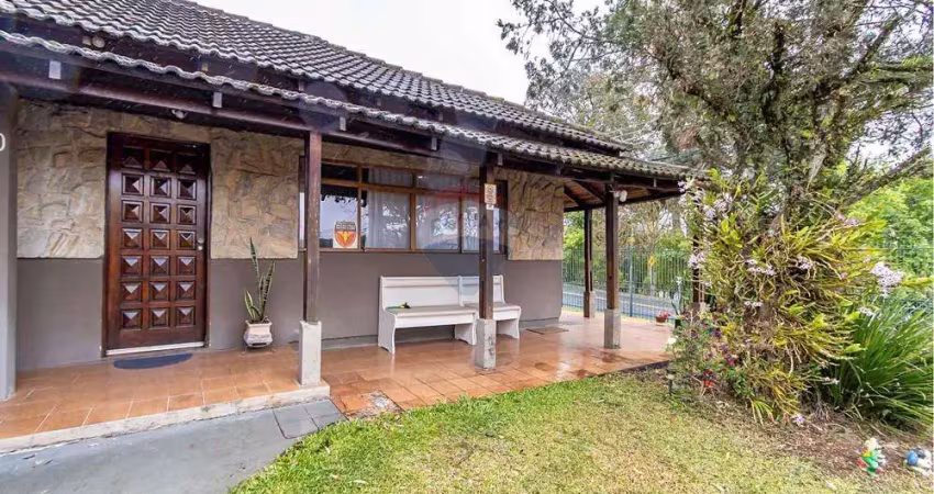 Casa com 4 quartos à venda no Bacacheri, Curitiba 