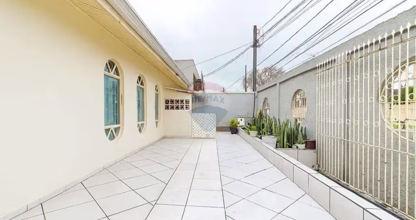 Casa ampla com 4 quartos, 3 vagas e espaço gourmet – atuba, pinhais