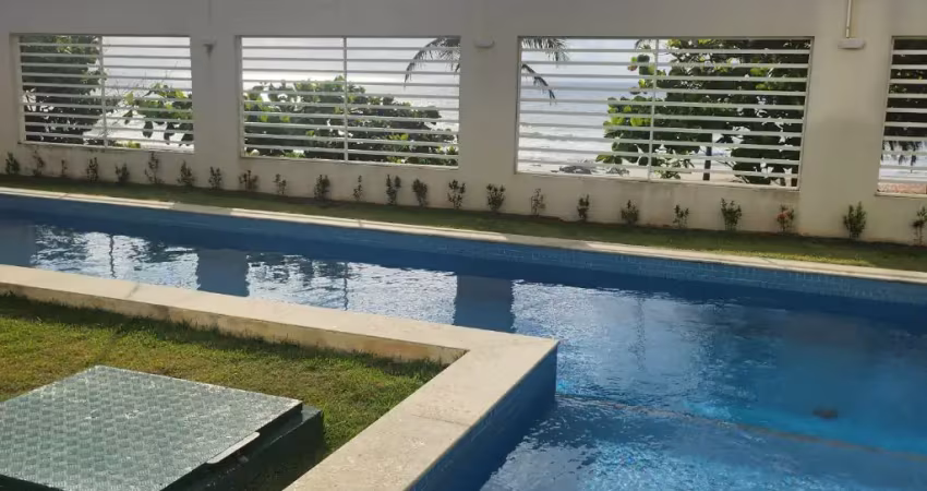 Belíssimo apartamento a venda vista mar com 2 quartos com suíte.