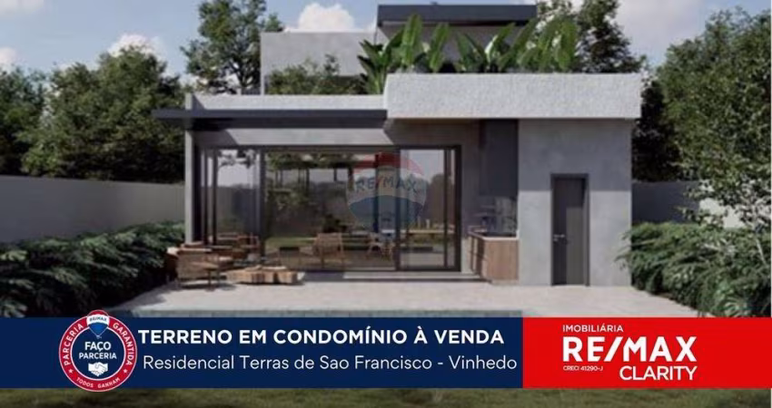 Terreno à venda no Condomínio São Francisco – Vinhedo/SP – 680 m² com vista pra mata