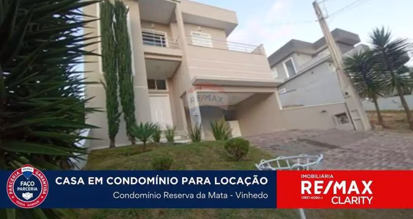 Aluga-se casa com 3 suítes no Condomínio Reserva da Mata