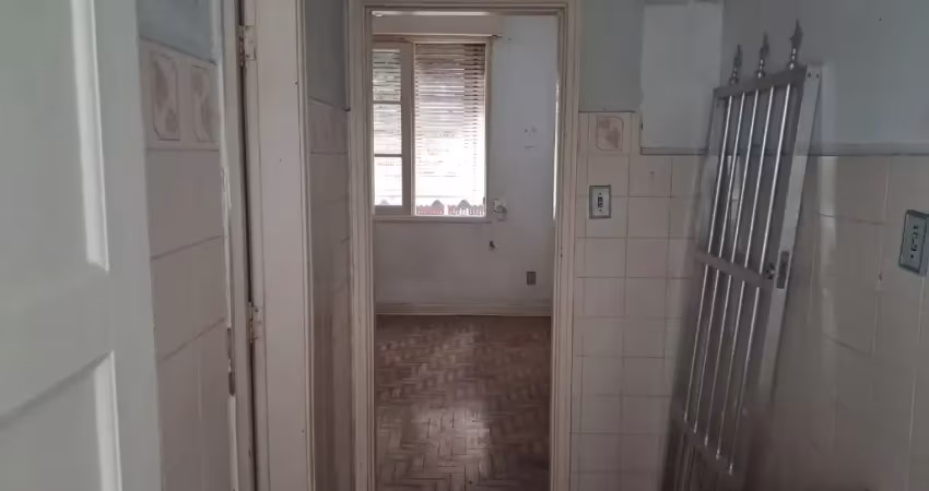 Ampla kitnet para venda em frente praia 30m² itararé, são vicente-sp