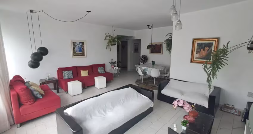 Amplo apartamento para venda em frente praia 150m² 03 dorm. itararé, são vicente-sp