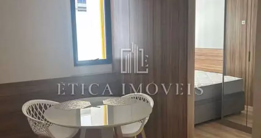 Apartamento com 1 quarto para alugar na Rua Lourenço Pinto, 350, Centro, Curitiba