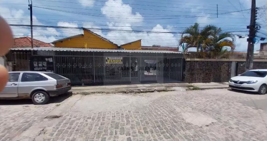 CASA EM SITIO NOVO