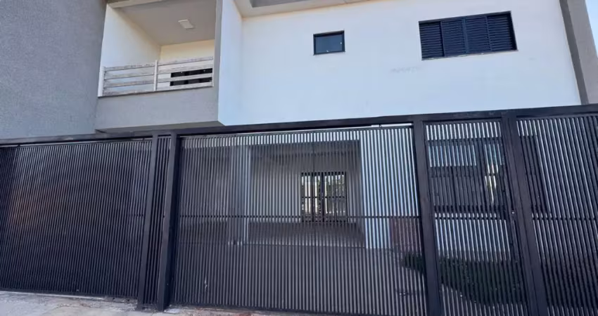 Sobrado Geminado  a venda  bairro Fabriny
