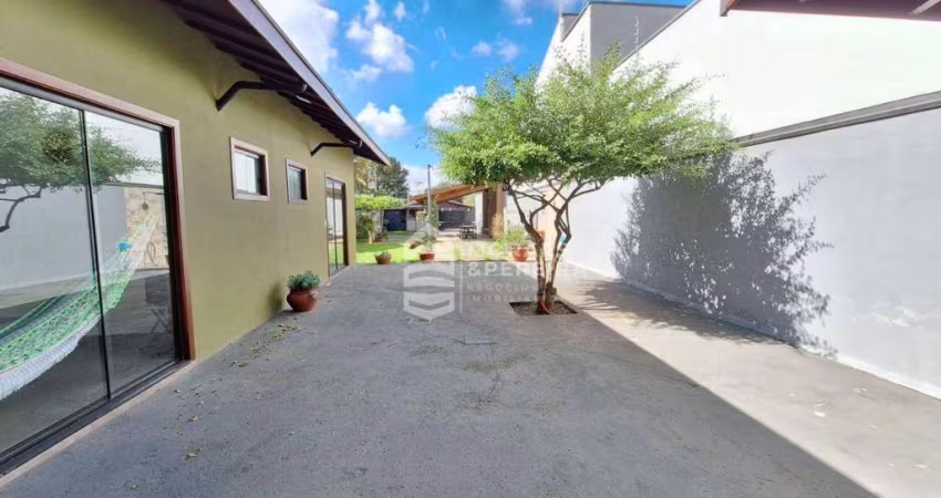 Sobrado com 2 dormitórios para alugar, 101 m² por R$ 2.276,96/mês - Jardim Santa Cecília - Pindamonhangaba/SP