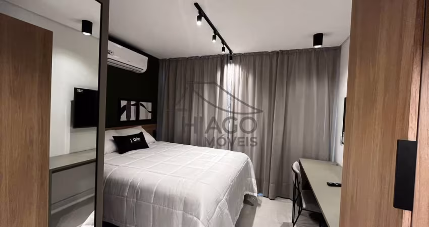 Studio novo com sacada e mobiliado de 25m² para locação, localizado no coração do bairro Anália Fra