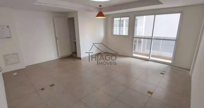 Sala comercial de 35 m² no bairro de Pinheiros, com fácil acesso ao Metrô Santuário N. Sra. de Fáti