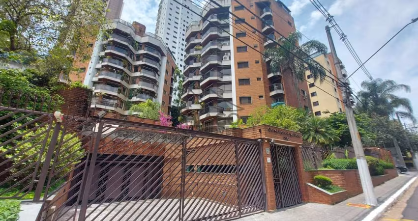 Excelente apartamento à venda no Morumbi, de 129m², com 3 dormitórios sendo 1 suíte, fácil acesso a
